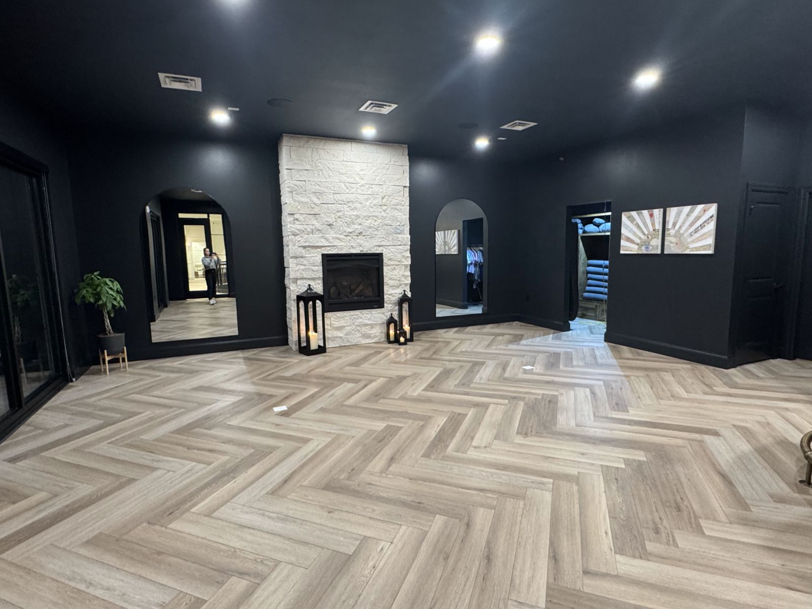 The studio lobby toward the fireplace